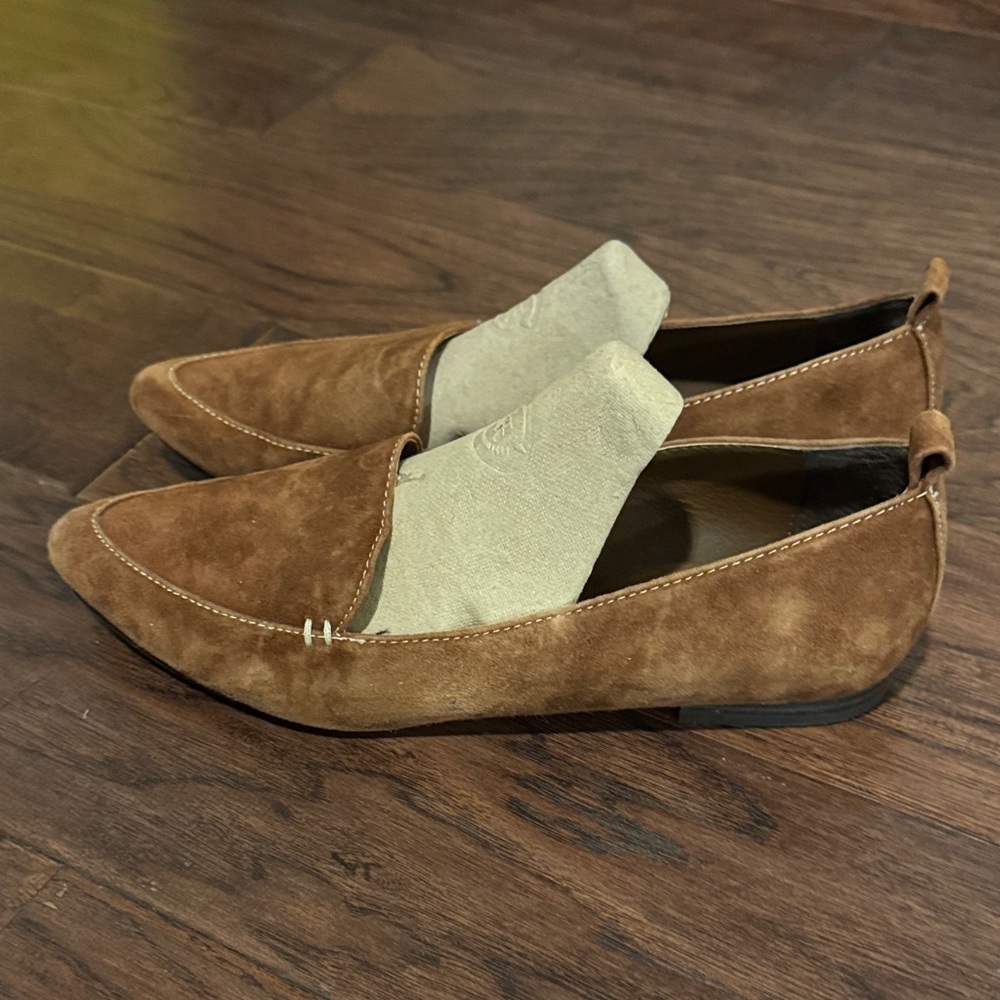 White Mountain Tan Suede Loafers Pointed Toe Flats Women’s Shoes size 8.5 - Picture 5 of 9